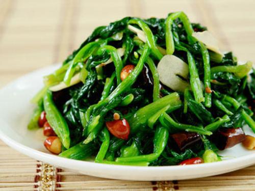 为什么吃完菠菜后感觉牙齿怪怪的